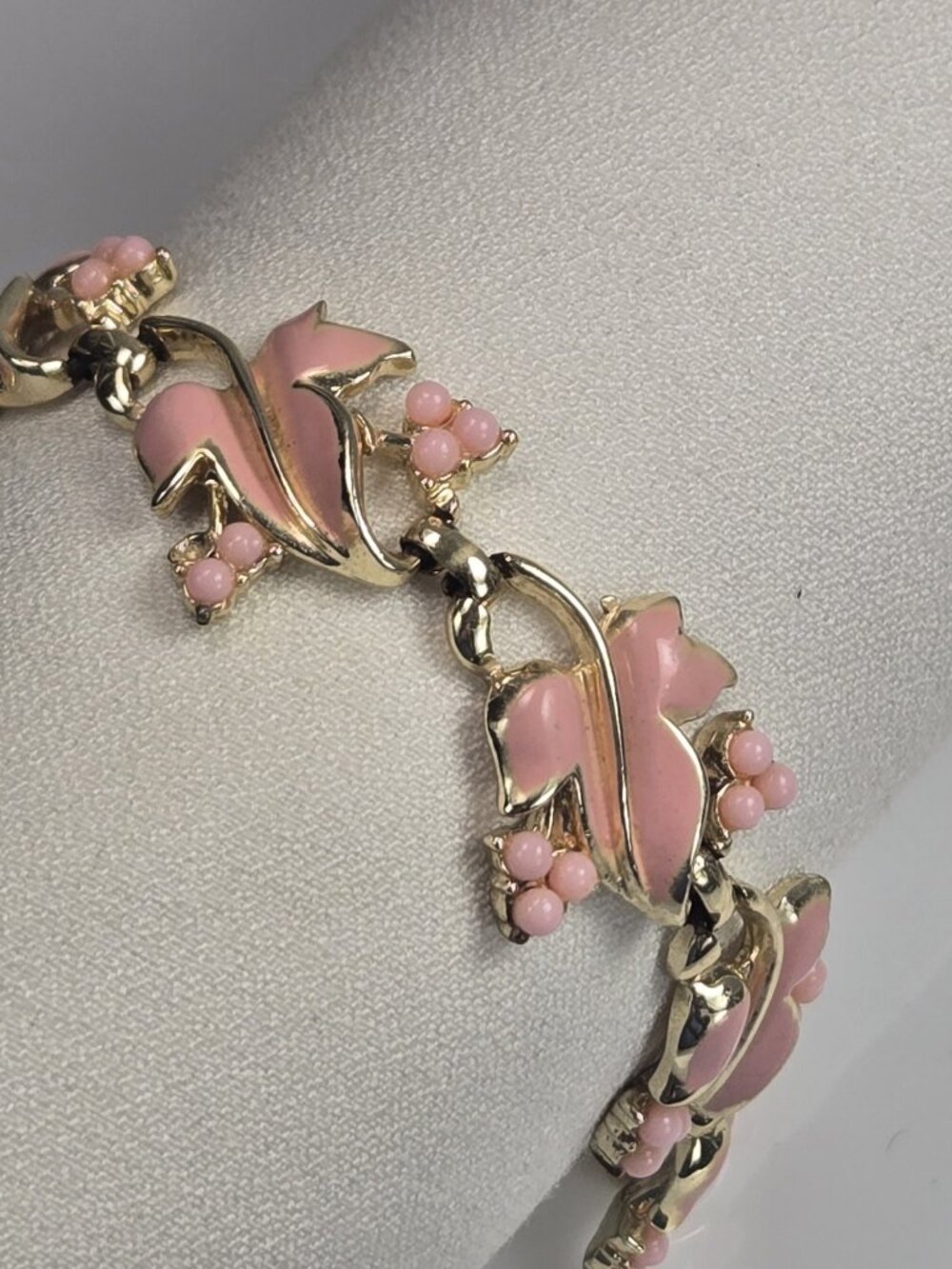 Vintage Coro Pink Thermoset Bracelet Leaf Floral Link MCM 1950s 60s - Picture 10 of 12